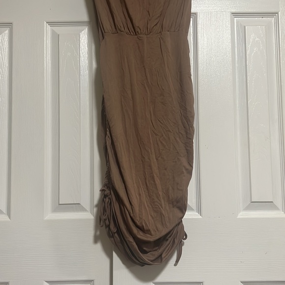 Ruched Midi Fit Dress - Picture 3 of 7